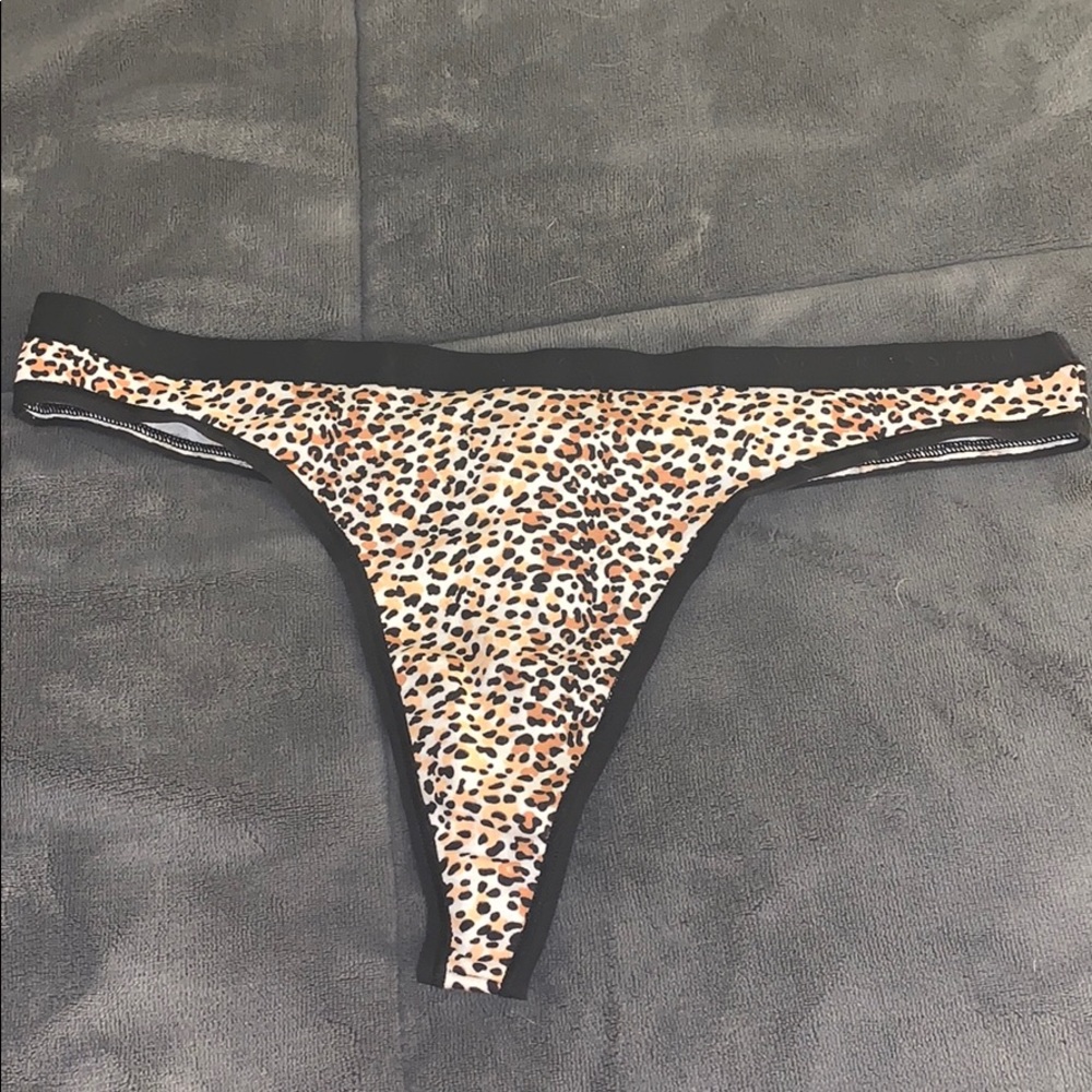 VS Cheetah Print Thong